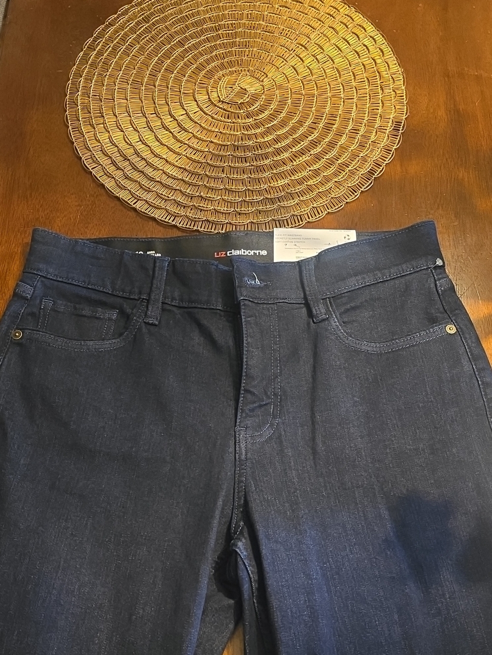 NWT Liz Claiborne Womens Dark Indigo Slim Straight Jeans